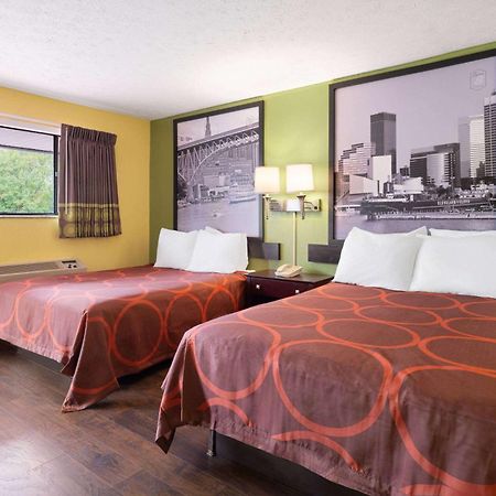 Super 8 By Wyndham Youngstown Girard Bagian luar foto